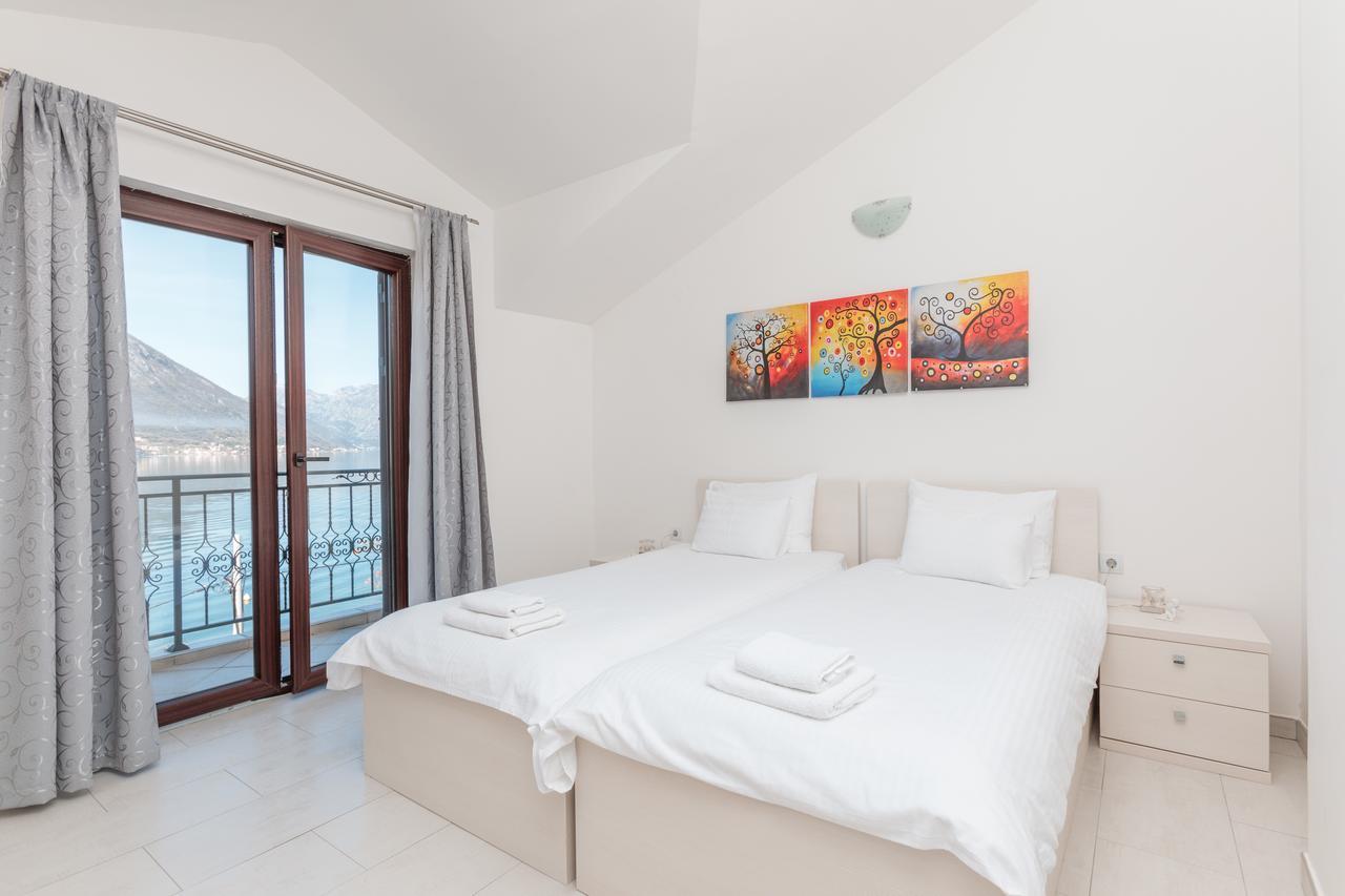 Apartments Miramar Kotor Eksteriør bilde